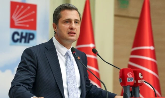 Deniz Yücel'den operasyon tepkisi: "Sarayın yargı kollarının hedefinde bu kez Buca var"