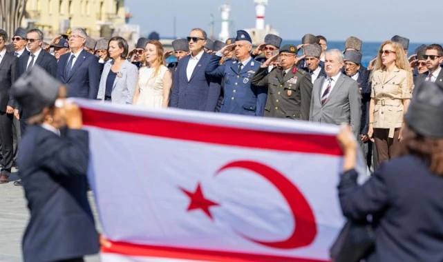 20 Temmuz Barış ve Özgürlük Bayramı İzmir’de törenle kutlandı