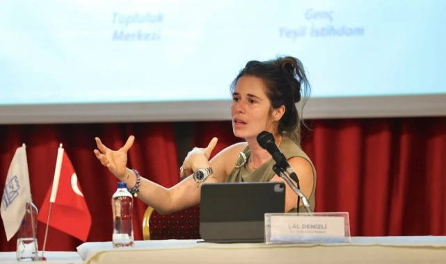 Başkan Denizli, Temmuz Meclisi’nde Çeşme’nin yatırım ve dönüşüm projelerini anlattı