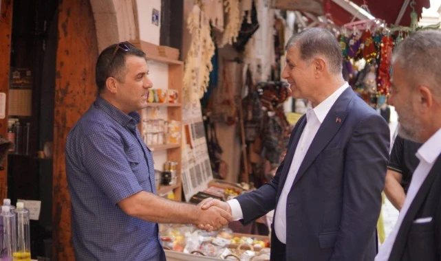 Başkan Tugay Erbaa Yaprak Festivali’ne katıldı