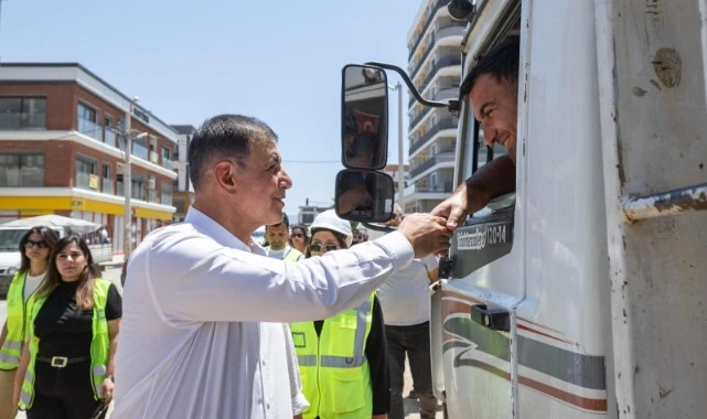 Başkan Tugay: Göz boyayan değil, sorun çözen işler yapıyoruz