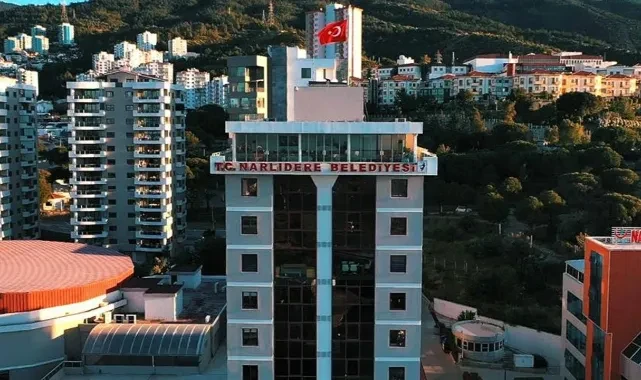 Başkan Uzun kararını açıkladı: CHP'de kalıyorum