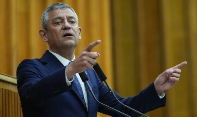 Özgür Özel'den tarihi grup toplantısı: "Açık ara farkla ana muhalefet partisi olacağız"