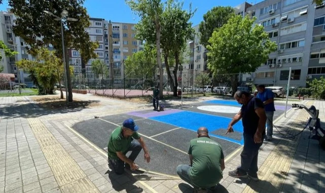 Çocuklar istedi, Başkan Mutlu yaptı: O park voleybol sahasına kavuştu
