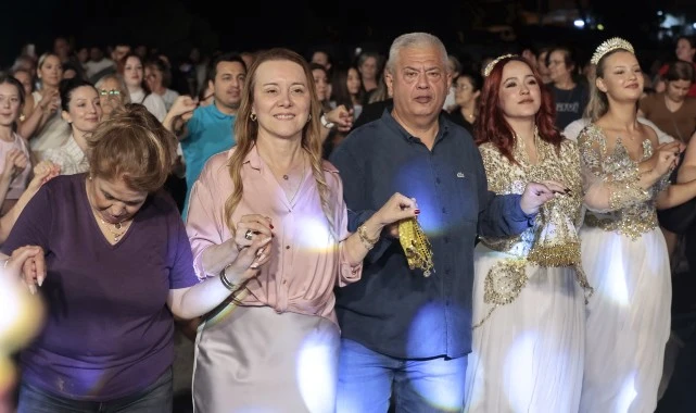 Gültepe’de büyük coşku: Rumeli Şenliği 18. kez İzmirlilerle buluştu