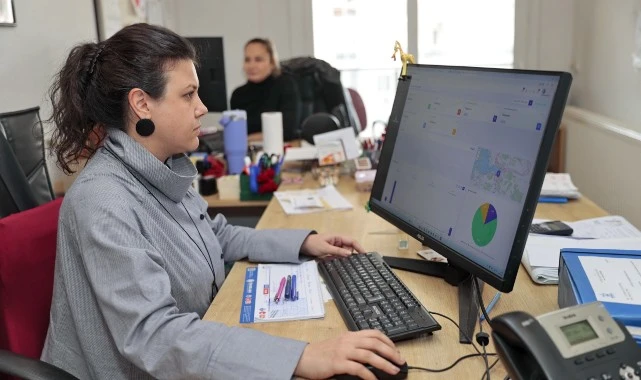 Konak’ta E-Ruhsat dönemi başladı