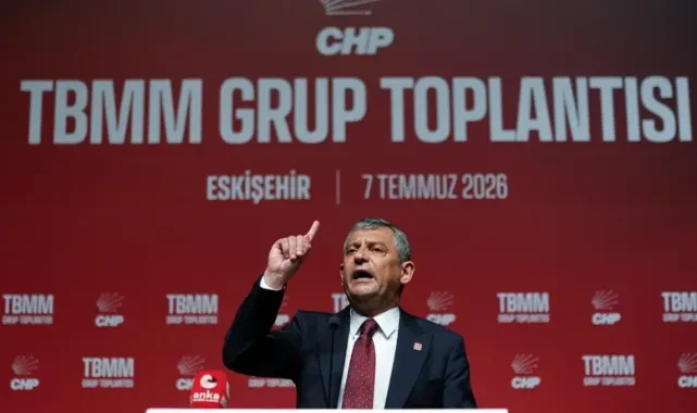 Özgür Özel'den Trump'a Anıtkabir Tepkisi