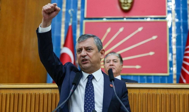 Özgür Özel’in yeni parti hamlesi dünya basınında: 'Türkiye siyasetini yeniden şekillendirebilecek cesur bir hamle'