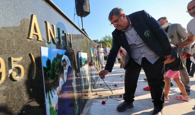  Srebrenitsa’nın acısı Buca’da unutulmadı