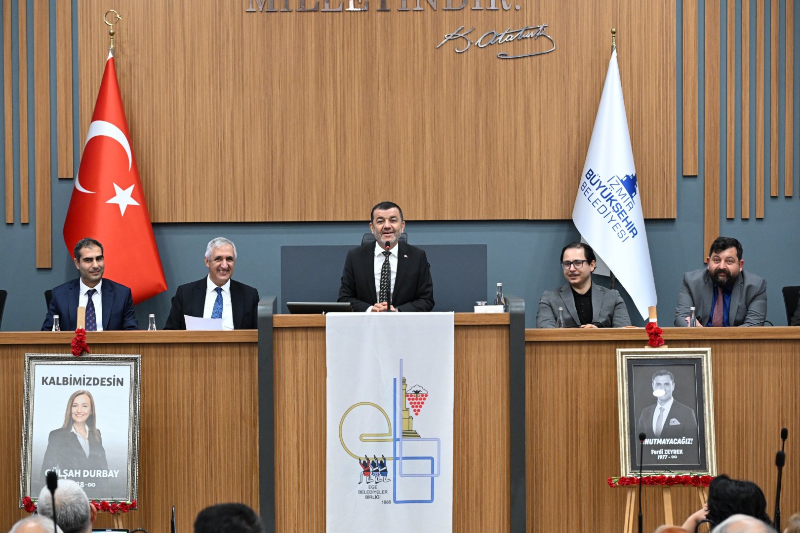 Ege Belediyeler Birliği İzmir'de Toplandı