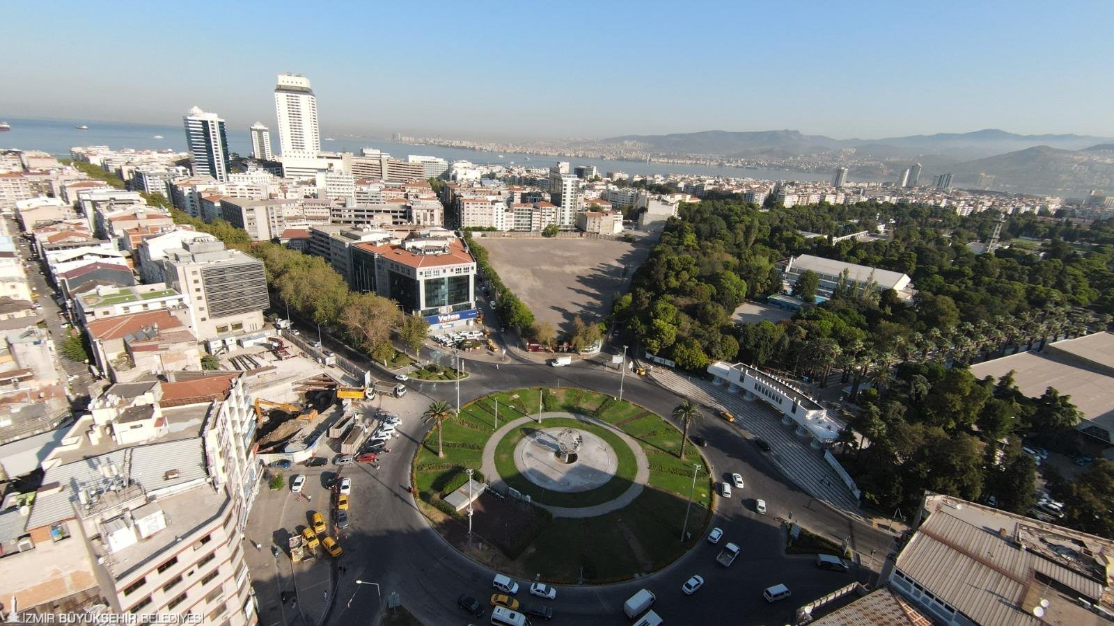İzmir Büyükşehir Belediyesi'nden Basmane Çukuru açıklaması: Hakkımızı satmıyoruz