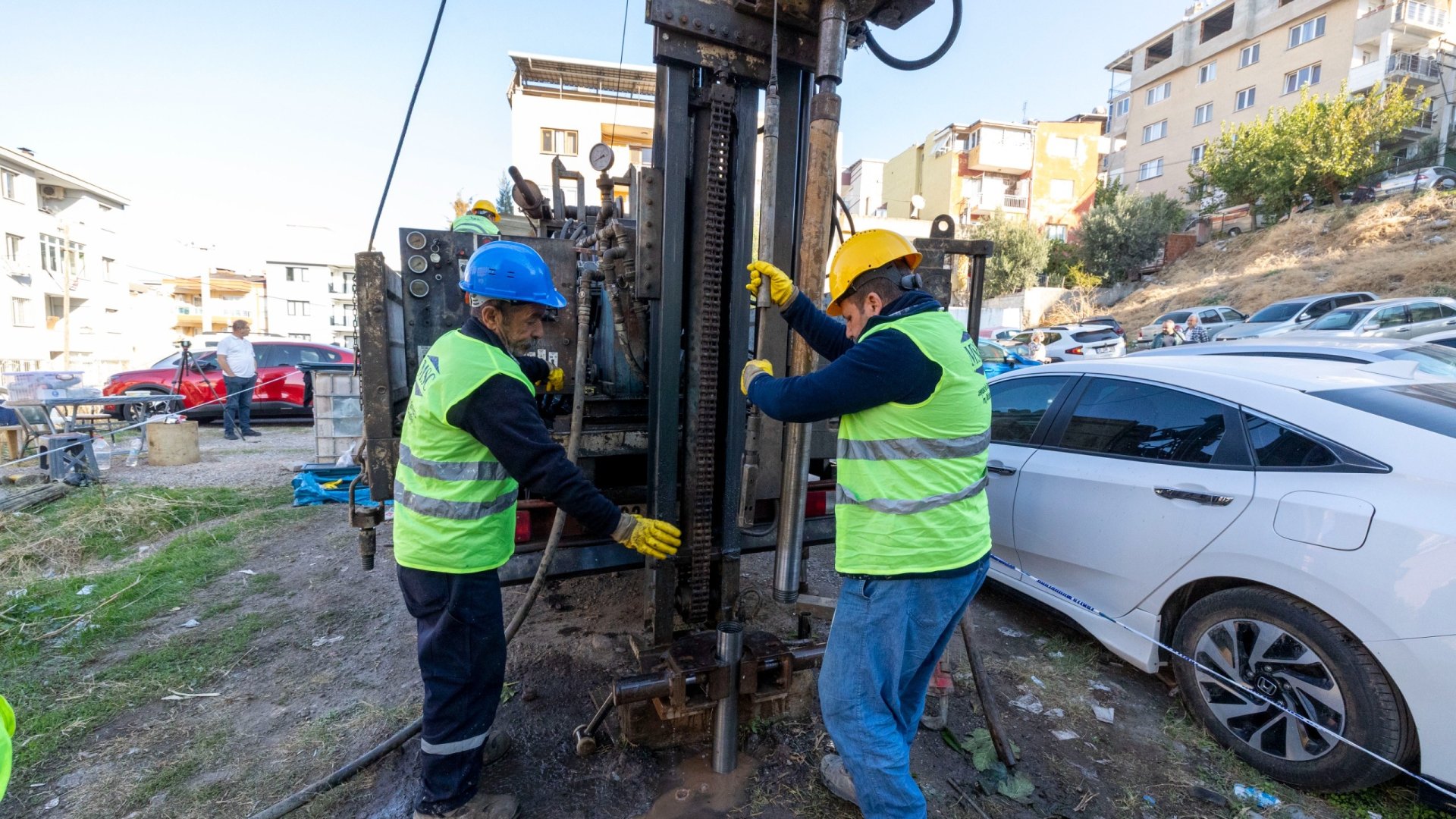 İzmir’in Deprem Master Planı hazırlanıyor