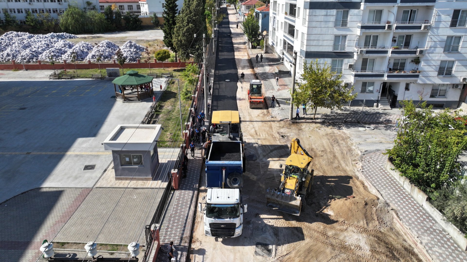 Manisa Büyükşehir’den Kırkağaç’ta 4 Bin Ton Sıcak Asfalt Çalışması