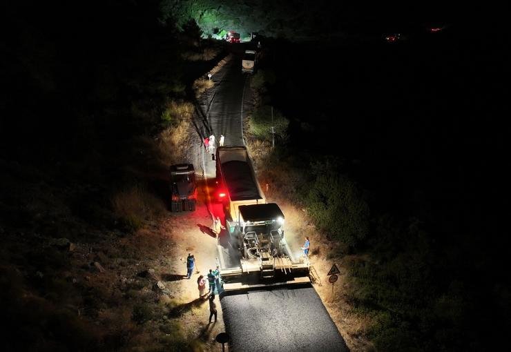 İzmir Büyükşehir Belediyesi Ekipleri Zeytinköy Yolunda Çalışmalara Başladı