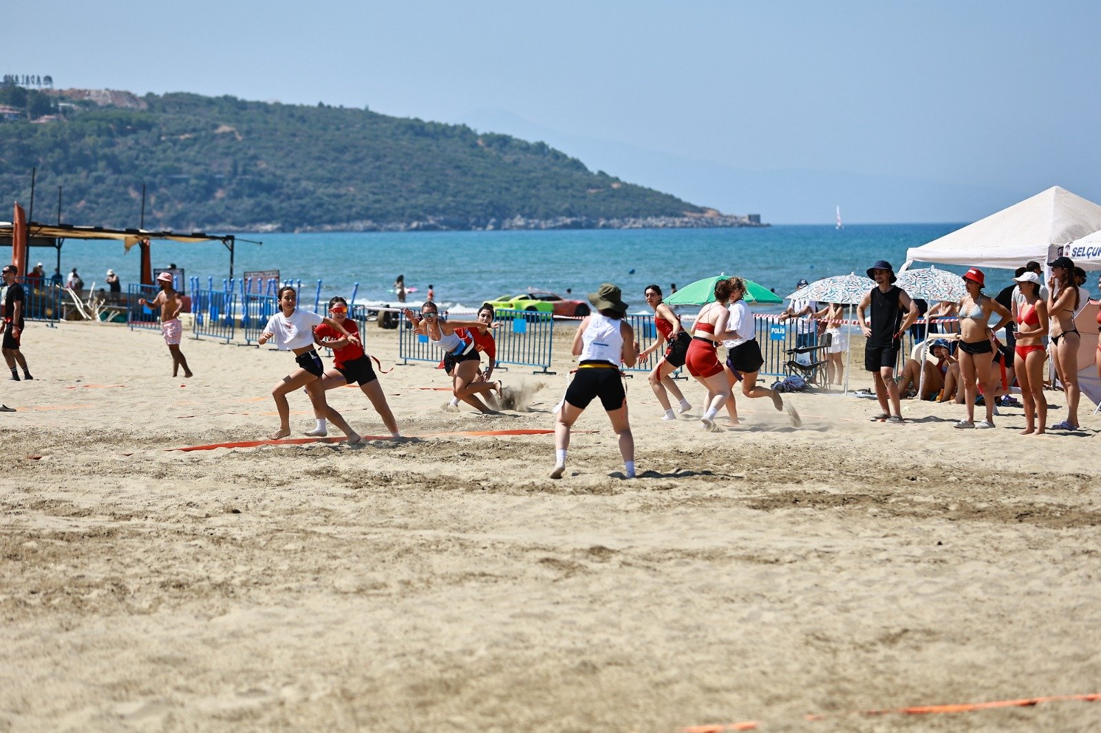 Efes Selçuk, Beach Flag Futbol Turnuvasına Ev Sahipliği Yaptı