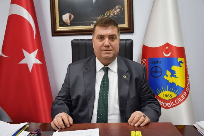 İzmir Şoförler Odası'ndan Net Yanıt: "Taksici Tur Düzenlemiyor, Yolcusunu Taşıyor"
