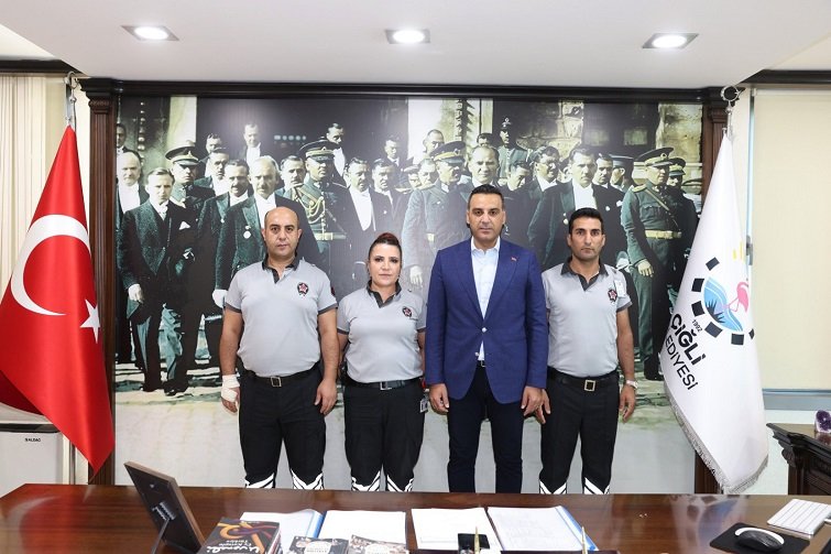 Başkan Yıldız'dan güvenlik görevlilerine ödül: "Bir kurum çalışanlarıyla ayaktadır"