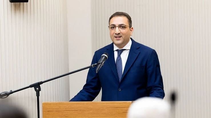 Balçova Belediye Başkanı Onur Yiğit görevine iade edildi