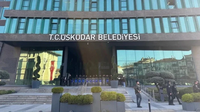Mahkeme Durdurdu, Valilik Yeni Görevlendirmeyi Açıkladı! Üsküdar Belediyesi'nde Koltuğa Kim Oturacak?