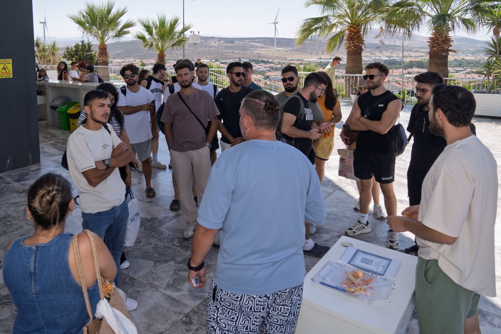 Büyükşehir’den gençlere aquapark keyfi
