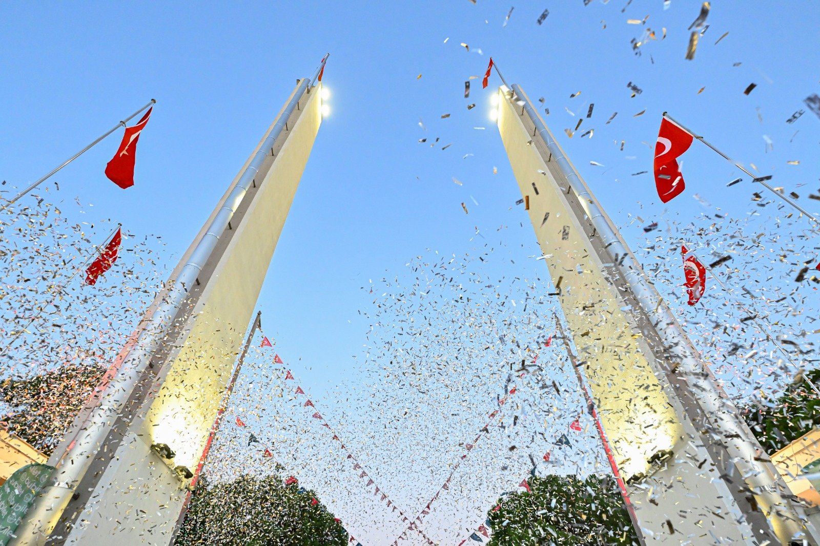 İEF’de eğlence ve sürprizler bir arada 