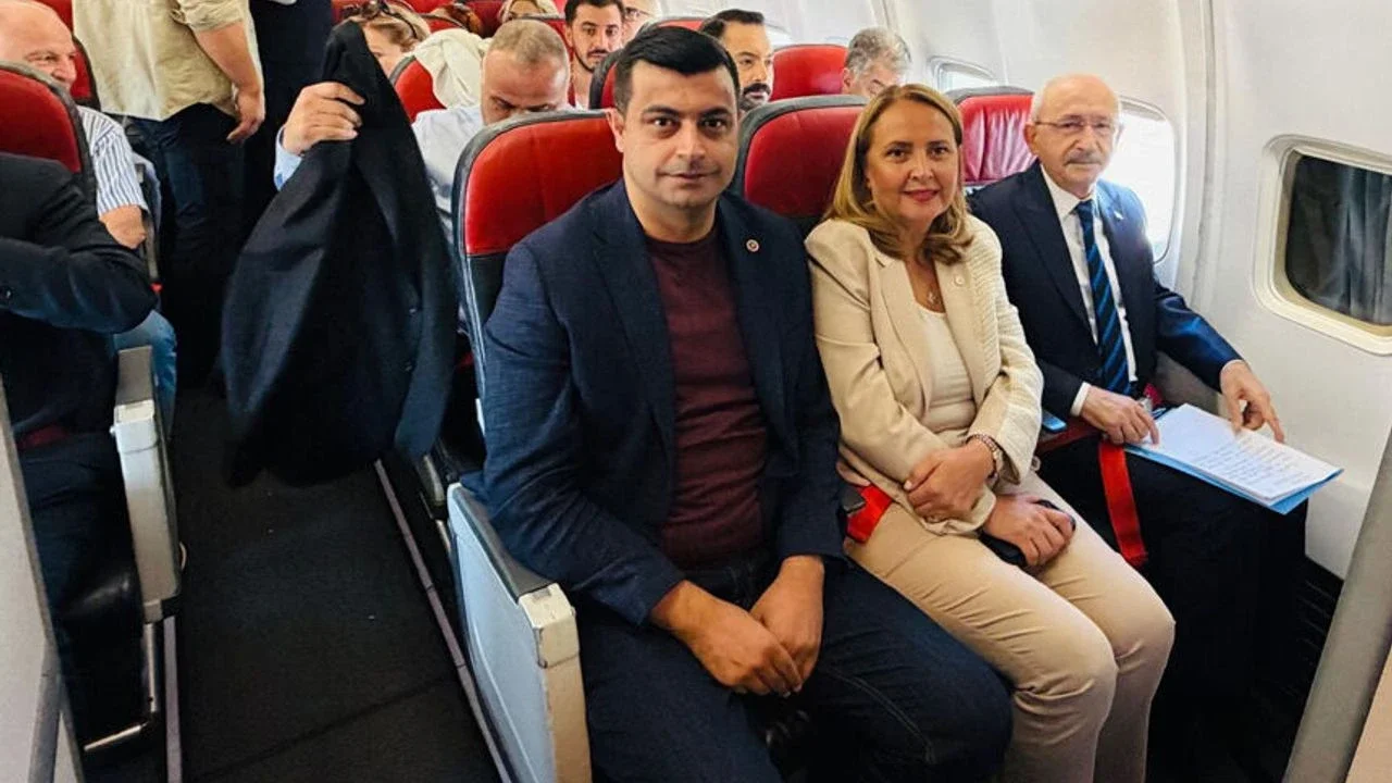 Kılıçdaroğlu'nun İzmir programı başlıyor! Ekonomi sınıfı yolculuğuyla geldi