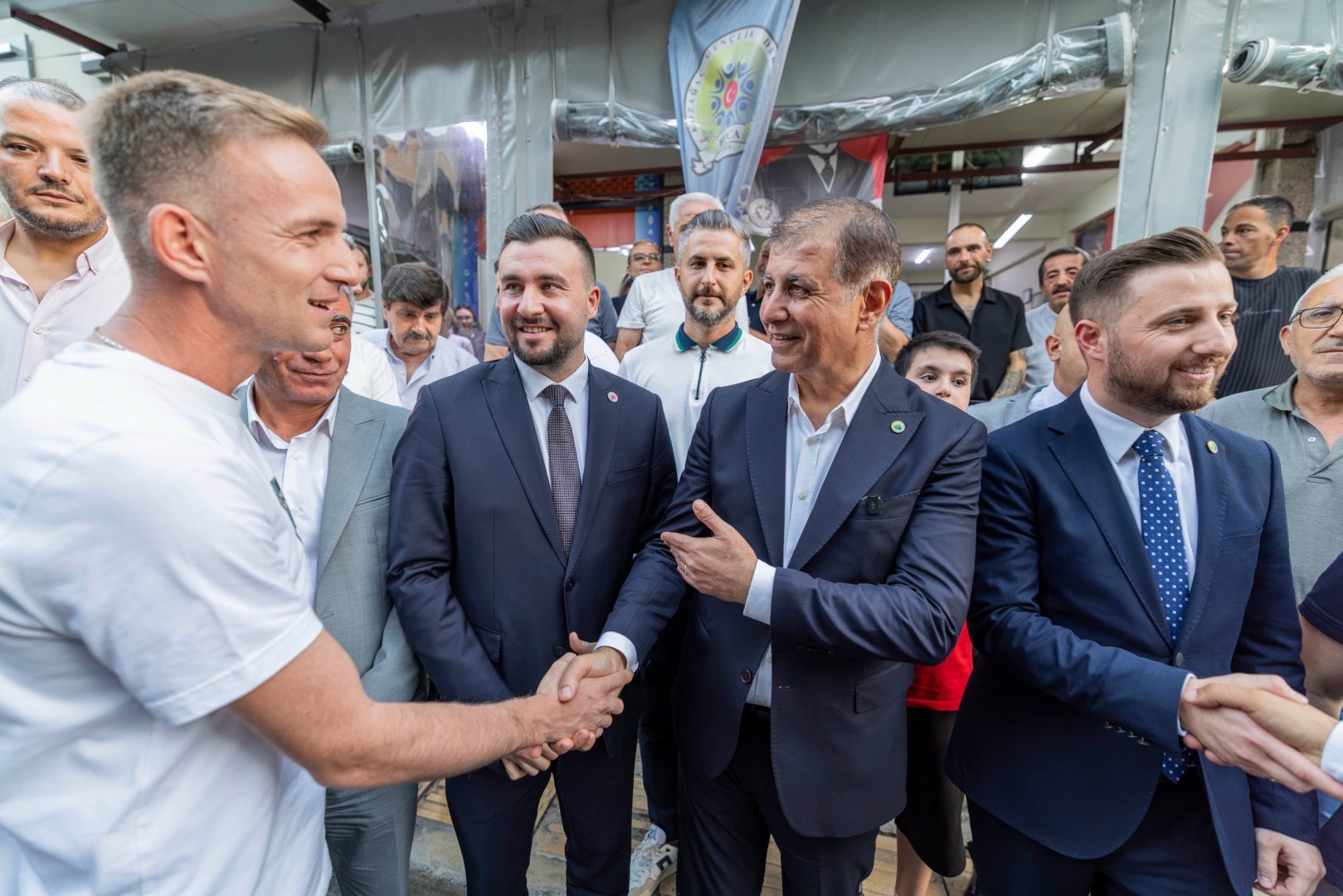 Başkan Tugay: Sizlerin hayatlarının daha iyi olması için bu görevdeyim