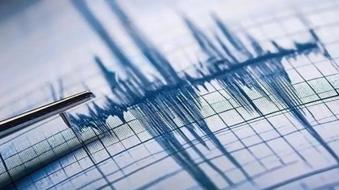 Manisa'da deprem! İzmir'de de hissedildi