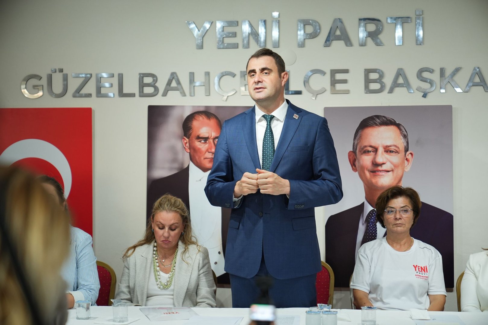 Başkan Güç Güzelbahçe’de Net Konuştu: “Üreticiyi Bitiren Tek Adam Rejimi Son Bulacak”