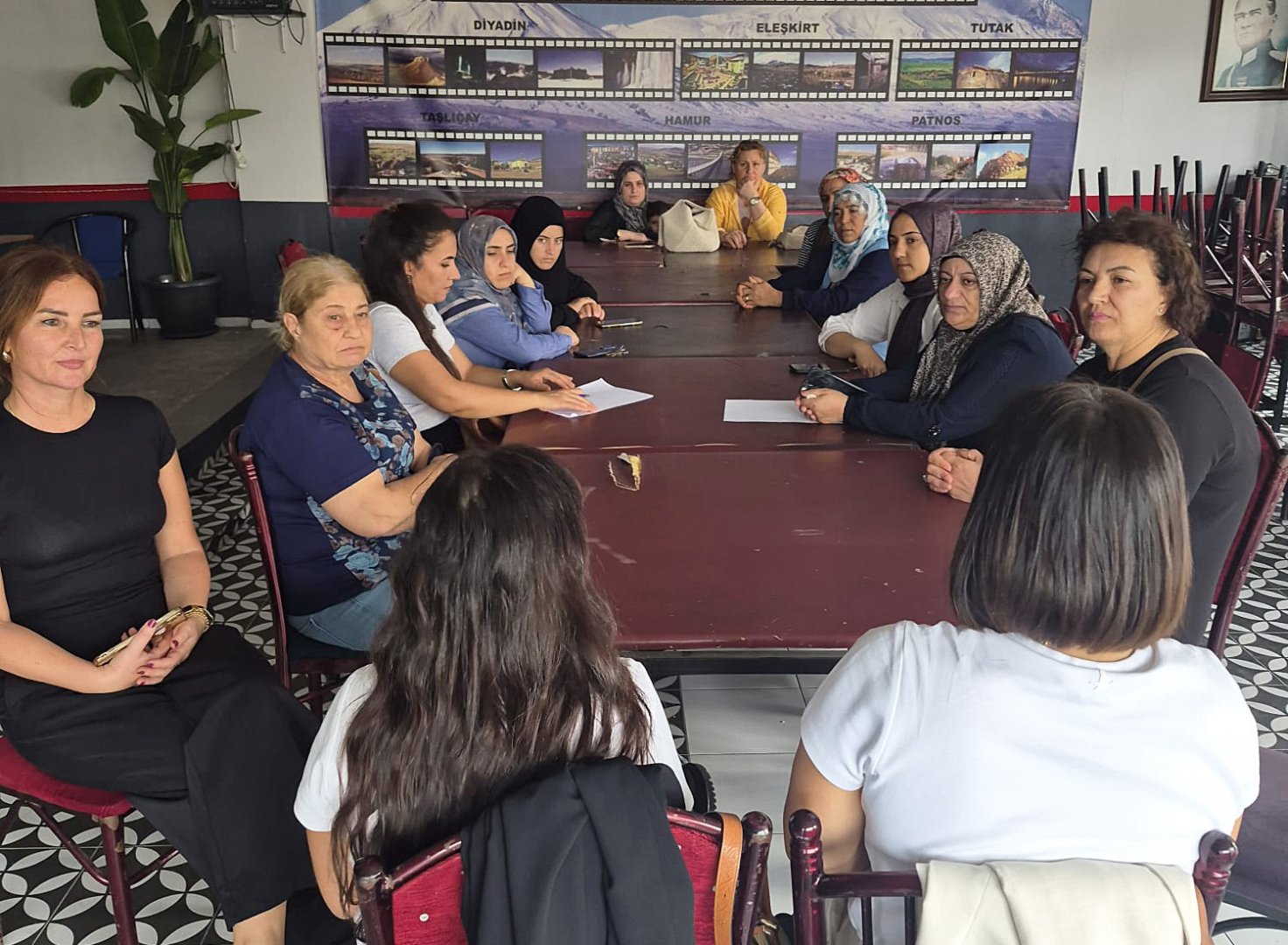 Narlıdere Belediyesi, İstihdam Ofisi İle Vatandaşları Yeni İş Fırsatlarıyla Buluşturmaya Devam Ediyor