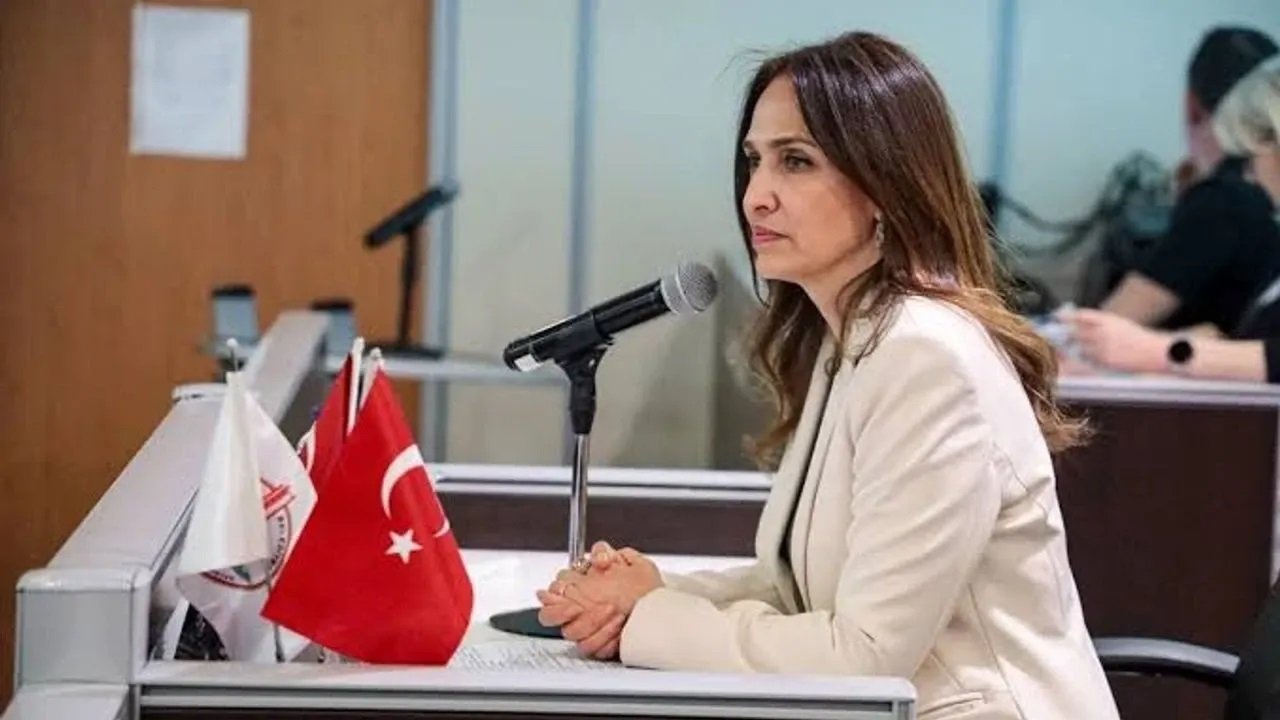 Başkan Ünsal: "AKP'den bir teklif almadım"
