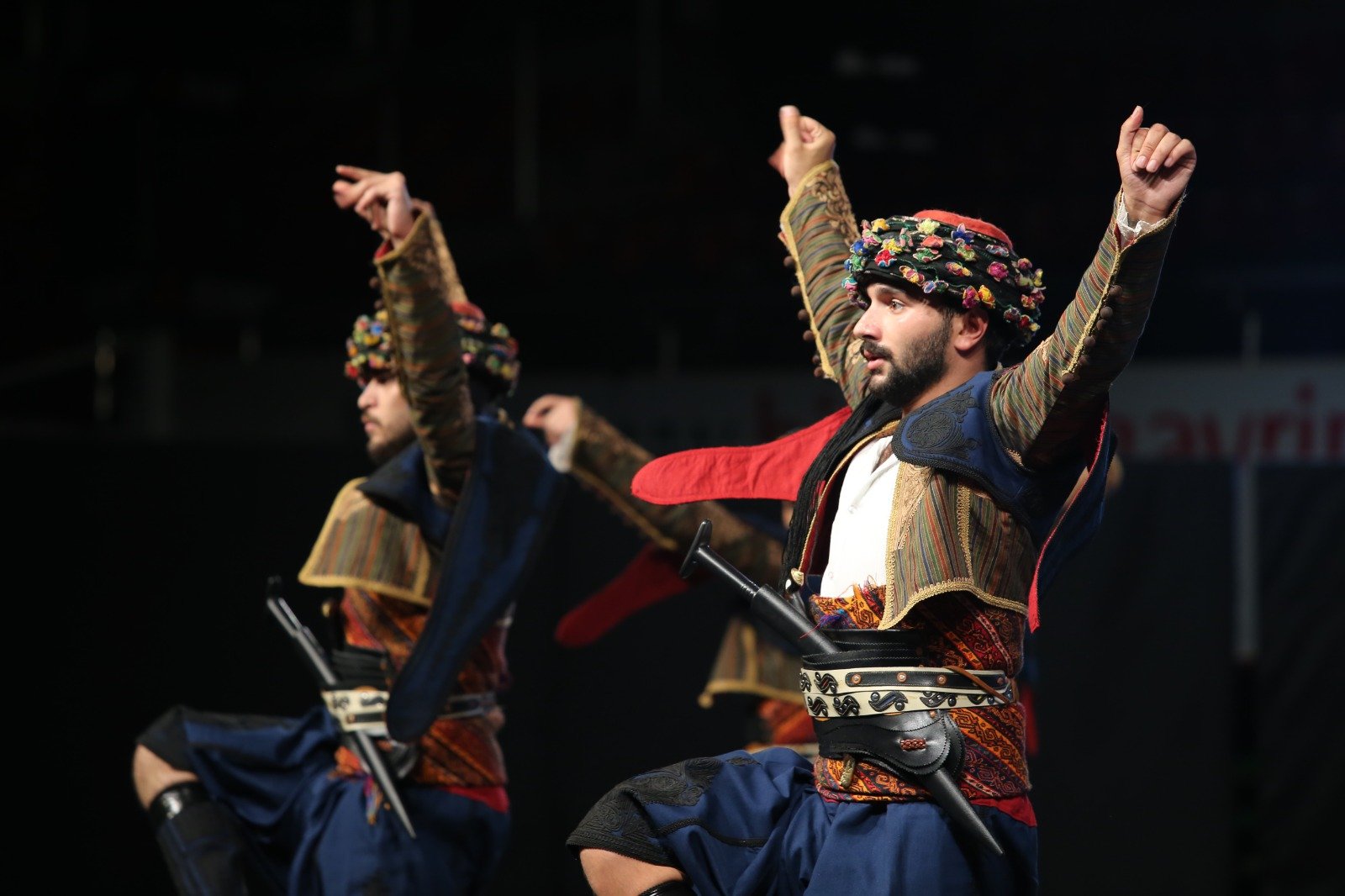 Karşıyaka’da halk dansları kurslarına rekor kayıt!