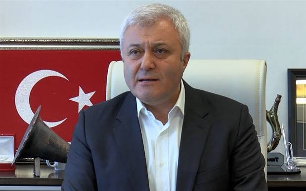 AK Parti iddiaları sonrası Özkan'dan Tugay'a tepki: Sosyal demokrat nutuklar palavraymış