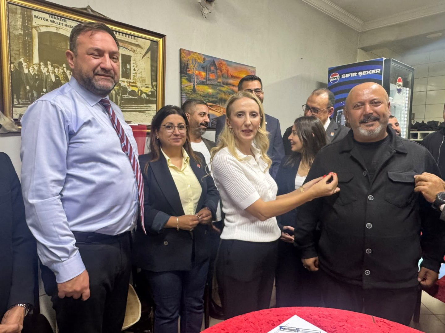 Bayraklı’da Yeni Üyeler CHP’ye Katıldı