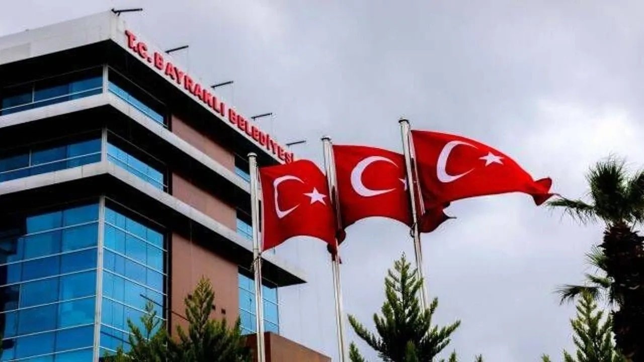 Bayraklı Belediyesi operasyonunda gözaltı listesi belli oldu