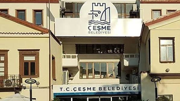 Çeşme Belediyesi'ne operasyon!