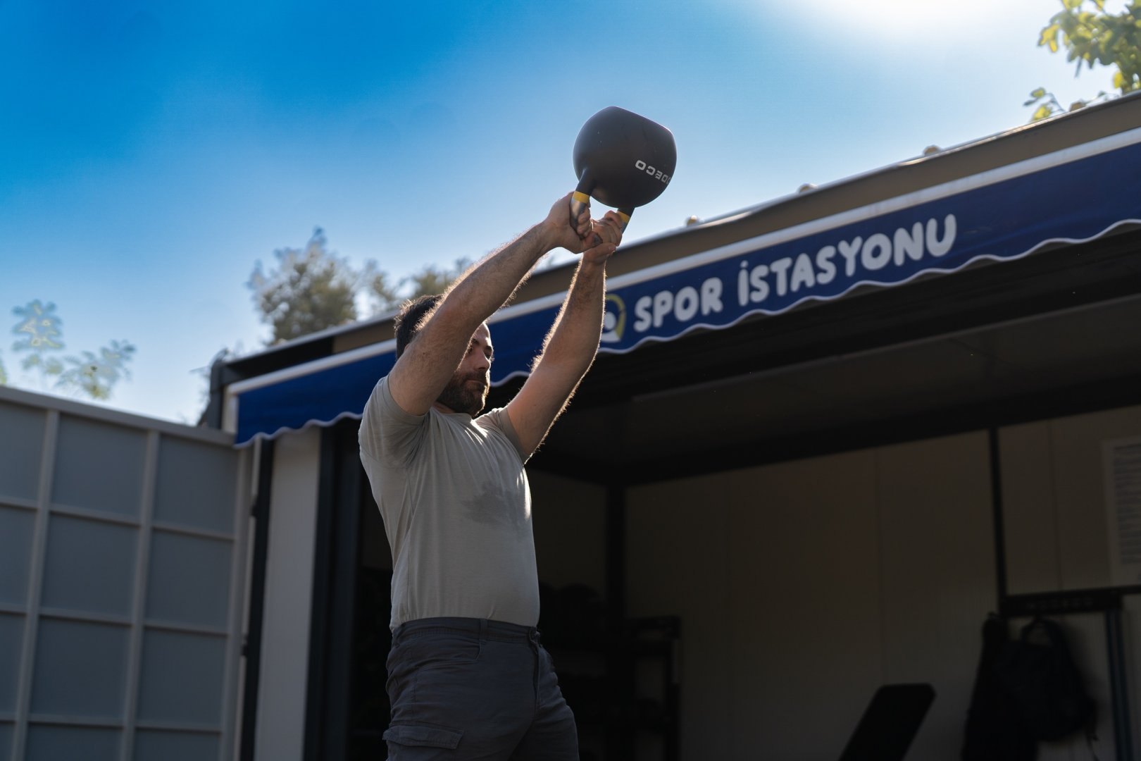 İzmir’de spor salonu açık havaya taşındı: Altıncı istasyon Buca Halk Park’ta