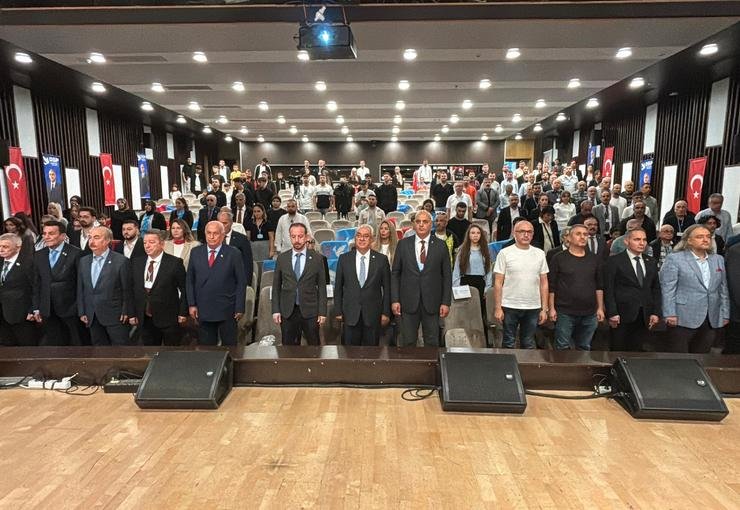 DSP İzmir’de kongre heyecanı: Önder Aksakal’dan açıklamalar