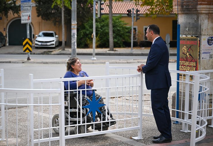 Bornova’da parkta motosiklet devri bitiyor