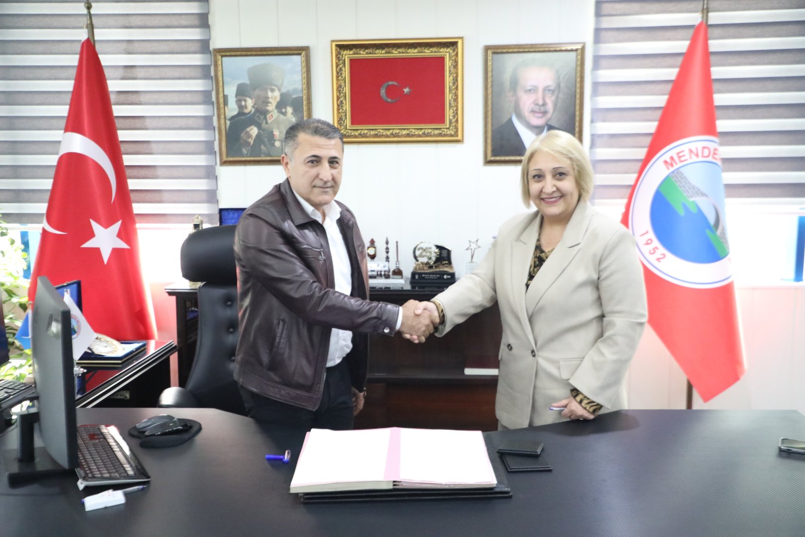 Menderes'te İşçinin Yüzünü Güldüren Sözleşme İmzalandı