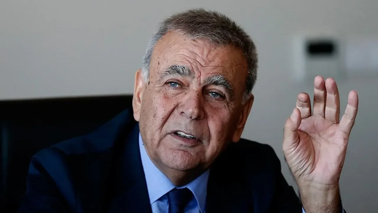 Aziz Kocaoğlu'ndan adaylık kararı