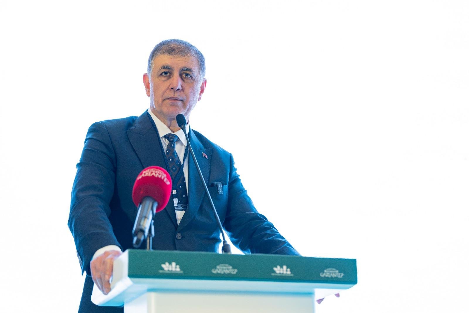 Tugay: Gelecek nesillere yaşanabilir bir dünya bırakmak zorundayız