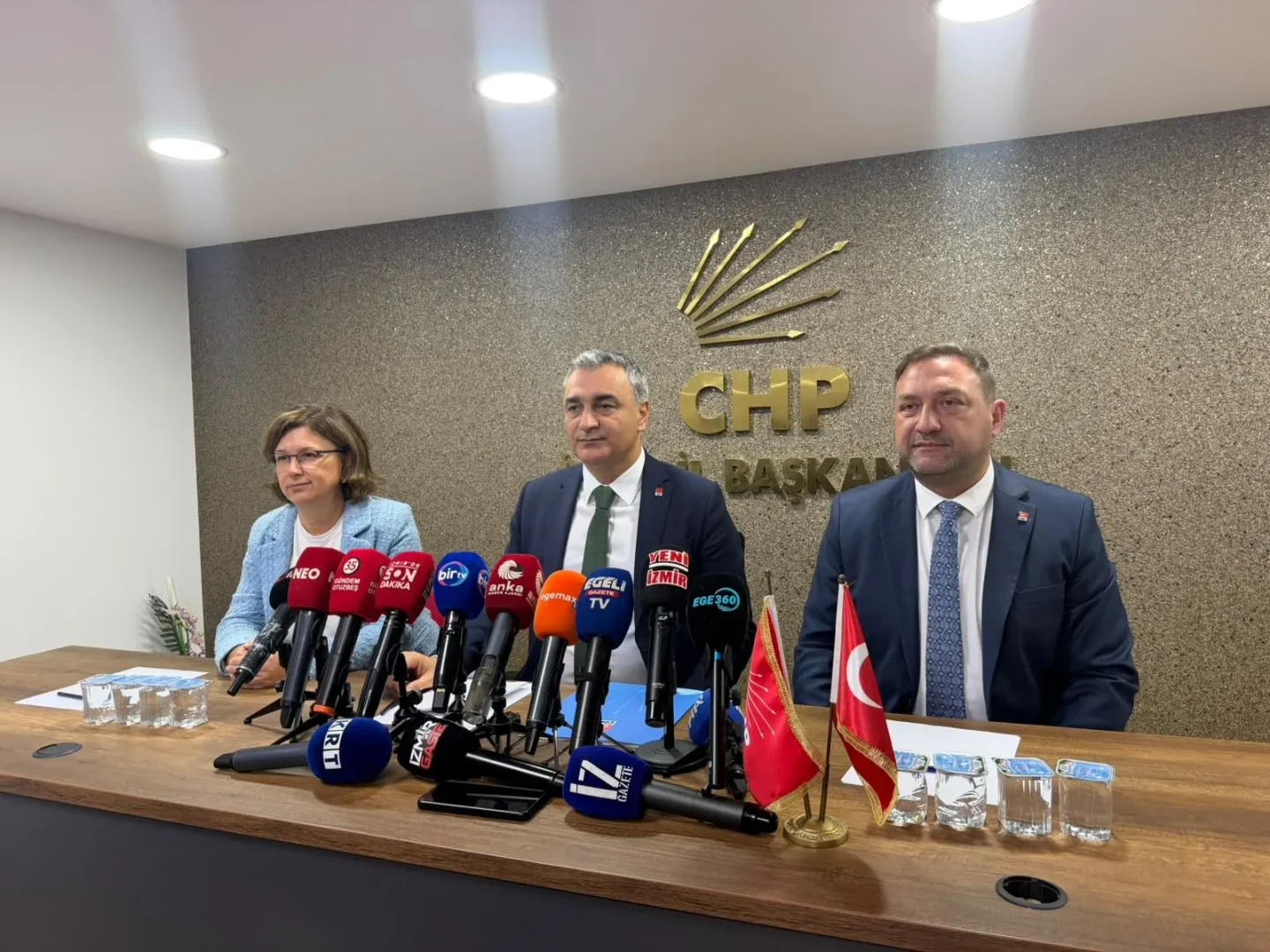 Müslüm Sarı'dan gündeme ilişkin açıklamalar: Tugay hangi kriterlere göre aday yapıldı?