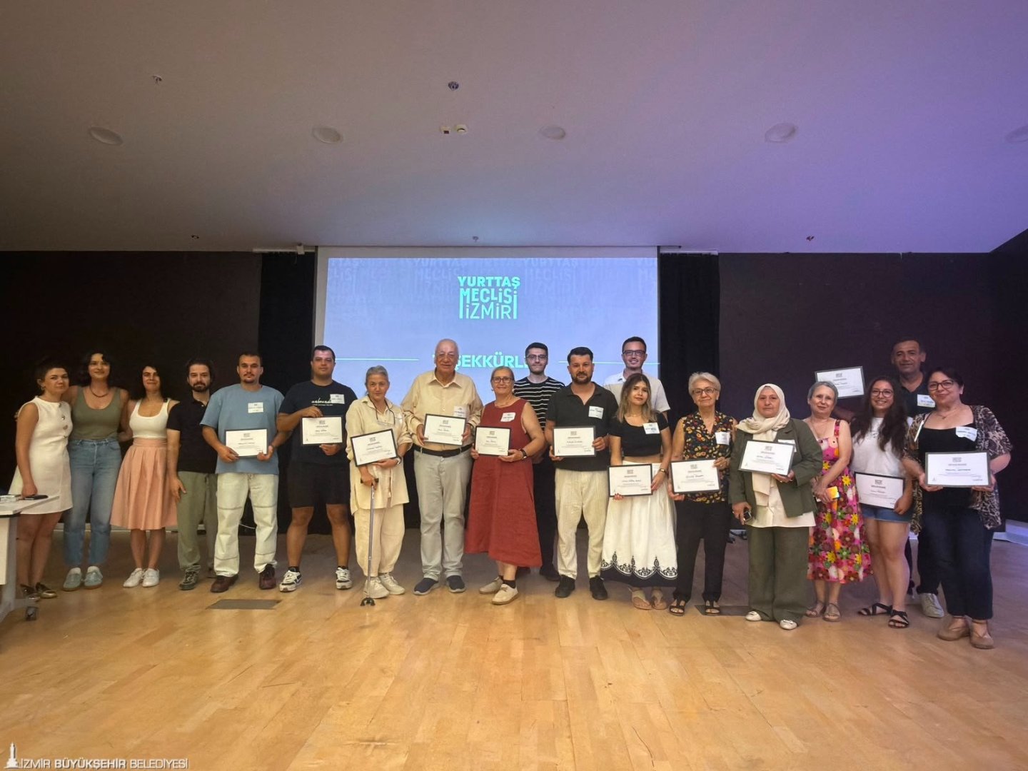 İzmir Yurttaş Meclisi 15 ilçeye ulaştı